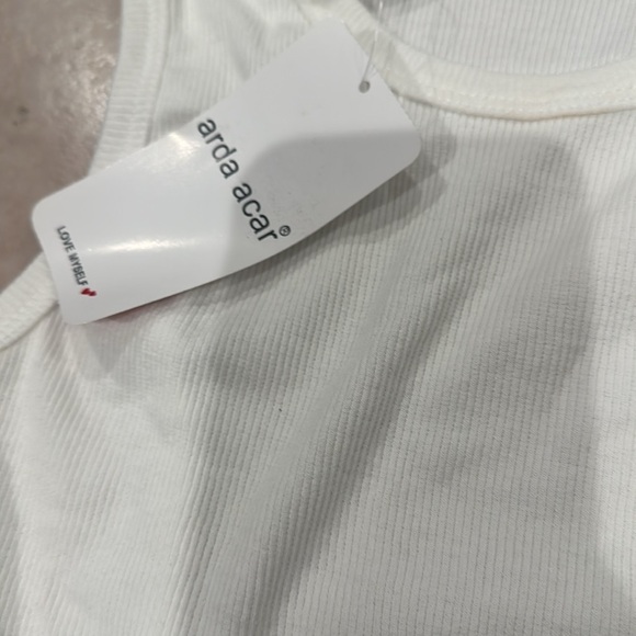 Arda acar tank NEW WITH TAGS - Picture 2 of 4
